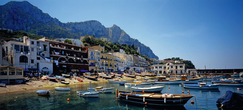 Der Short Trip führt uns in der Mai-Ausgabe von FACES nach Capri in Neapel.