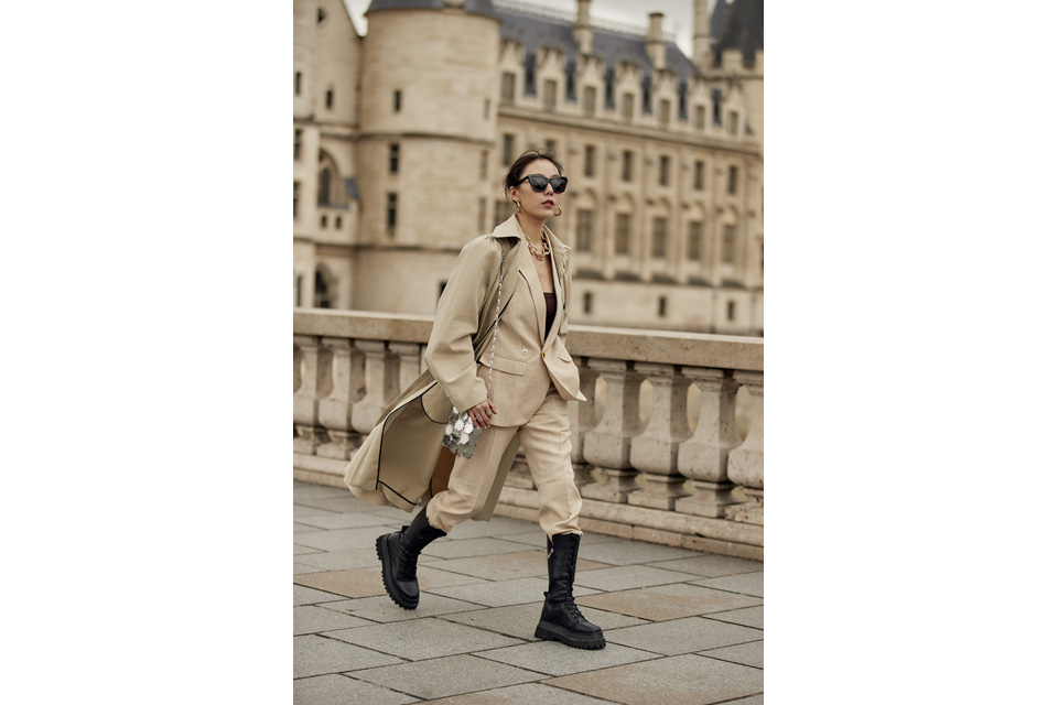 paris str f20 326d - FACES.ch