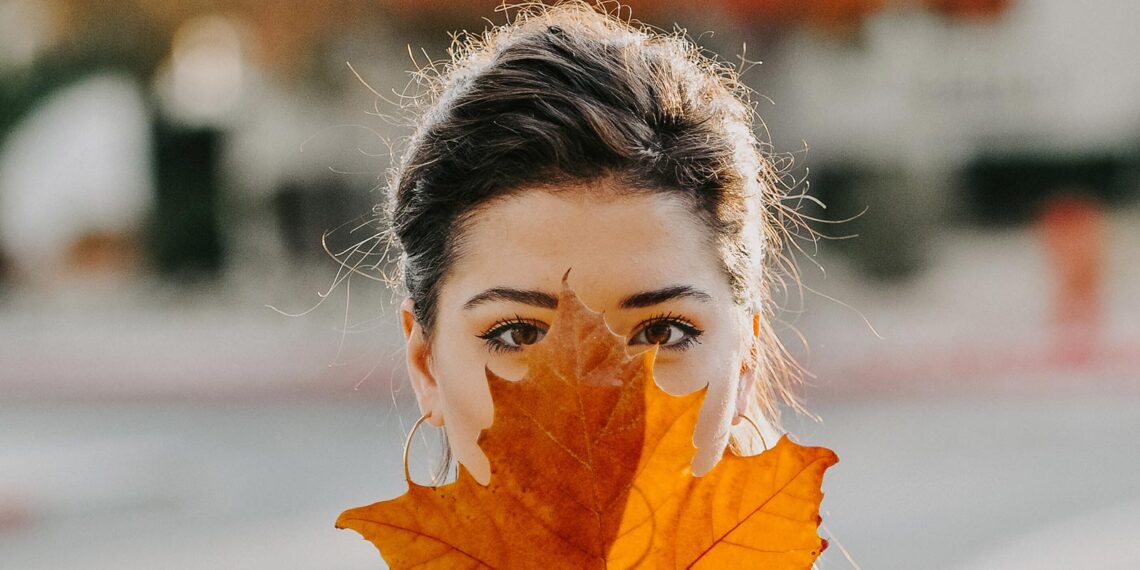 Mehr als Feuchtigkeit – die perfekte Hautpflegeroutine im Herbst und Winter