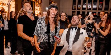 Glitz, Glam & a good cause: Moët & Chandon Effervescence-Party