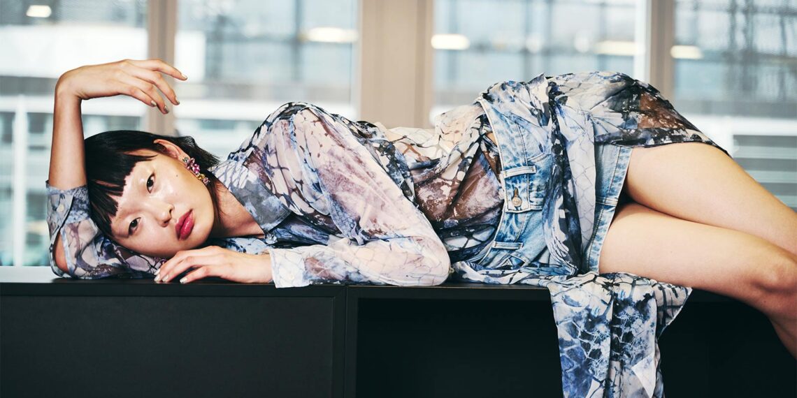 After Hour by Ava Pivot Teaser