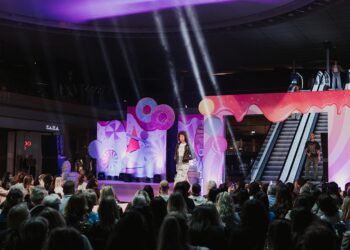 Fashionistas united Teaser