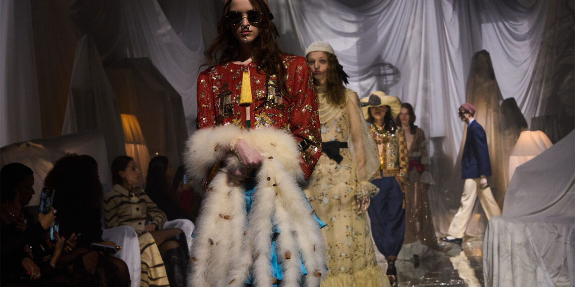 Paris Fashion Week Frühling/Sommer 2025: Die Highlights