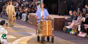 Louis Vuitton Herren Frühling/Sommer 26: From Mumbai with Love