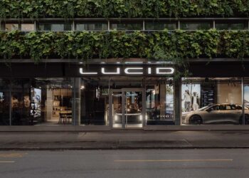 West Coast Coolness auf Rädern: Lucid eröffnet neues Studio in Zürich